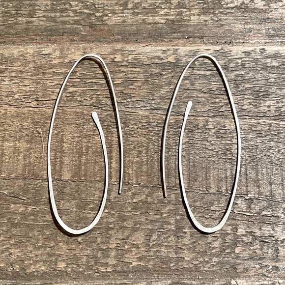 SOLD Sophie Hughes Sterling Endless Hoops (NWOT) - Picture 5 of 5